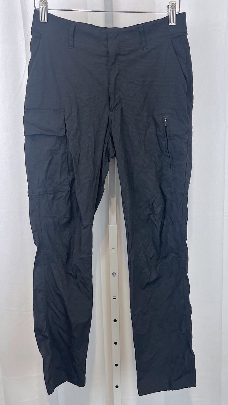 ATHLETA Trekkie Utility Cargo Pants 657594 Stretch Nylon Black Size 6